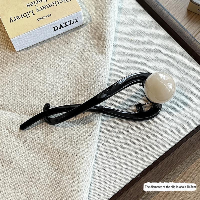 2024 Korean High-End Shark Clip Hair Accessory, Twist Clip for Straight Hair, Back-of-Head Hairpin.