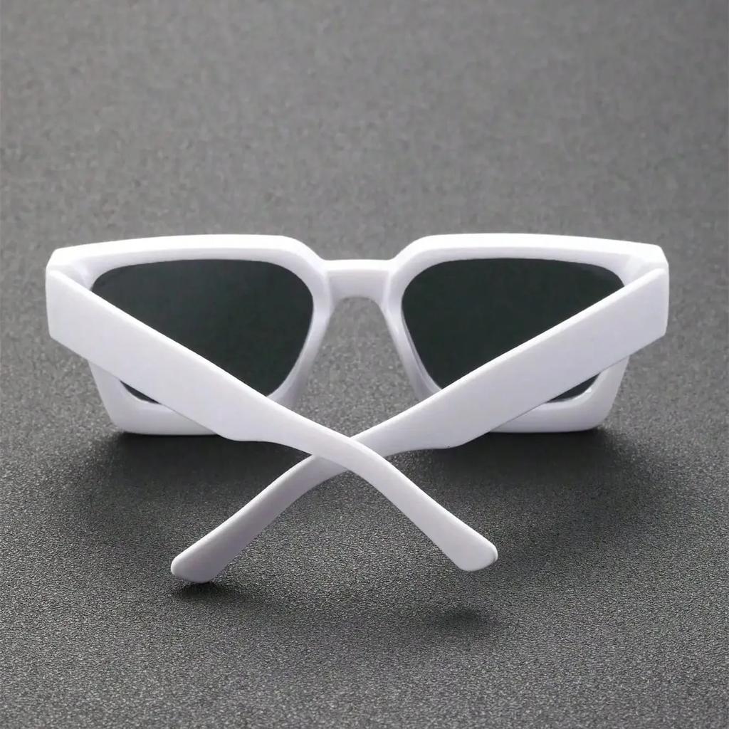 Unisex Plastic Fashion Square Frame Sunglasses For Street Pography And Beach Trips Driving Accessories