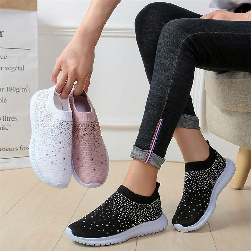 Large size fly-woven sports shoes women's new fashion rhinestone flat-bottom mesh sports and leisure shoes
