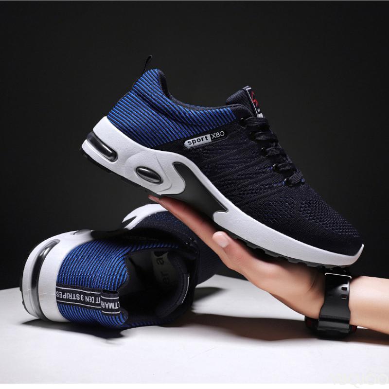 Fashion Men's Running Shoes Designer Light Mesh Sneakers Lace-Up Male Outdoor Non Slip Shoes Tennis Fashion Casual Flat Zapatos Mujer