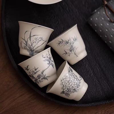 Hongyue Gras- und Holzasche Retro Einzelbecher Kung Fu Tee-Set Keramik Chinesische Teetasse Haushaltsteetasse Meisterbecher Duftbecher