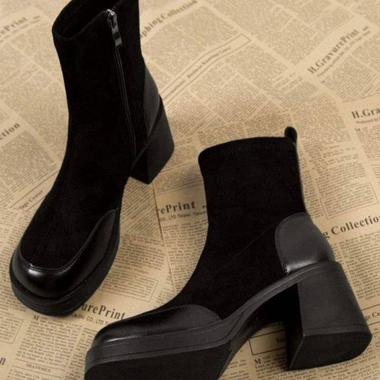 Autumn and Winter Boots 2025 Boots Women's New Korean Small Ankles Are Popular This Year, Thick-soled Foreign-style Short Boots Soft Leather Mart