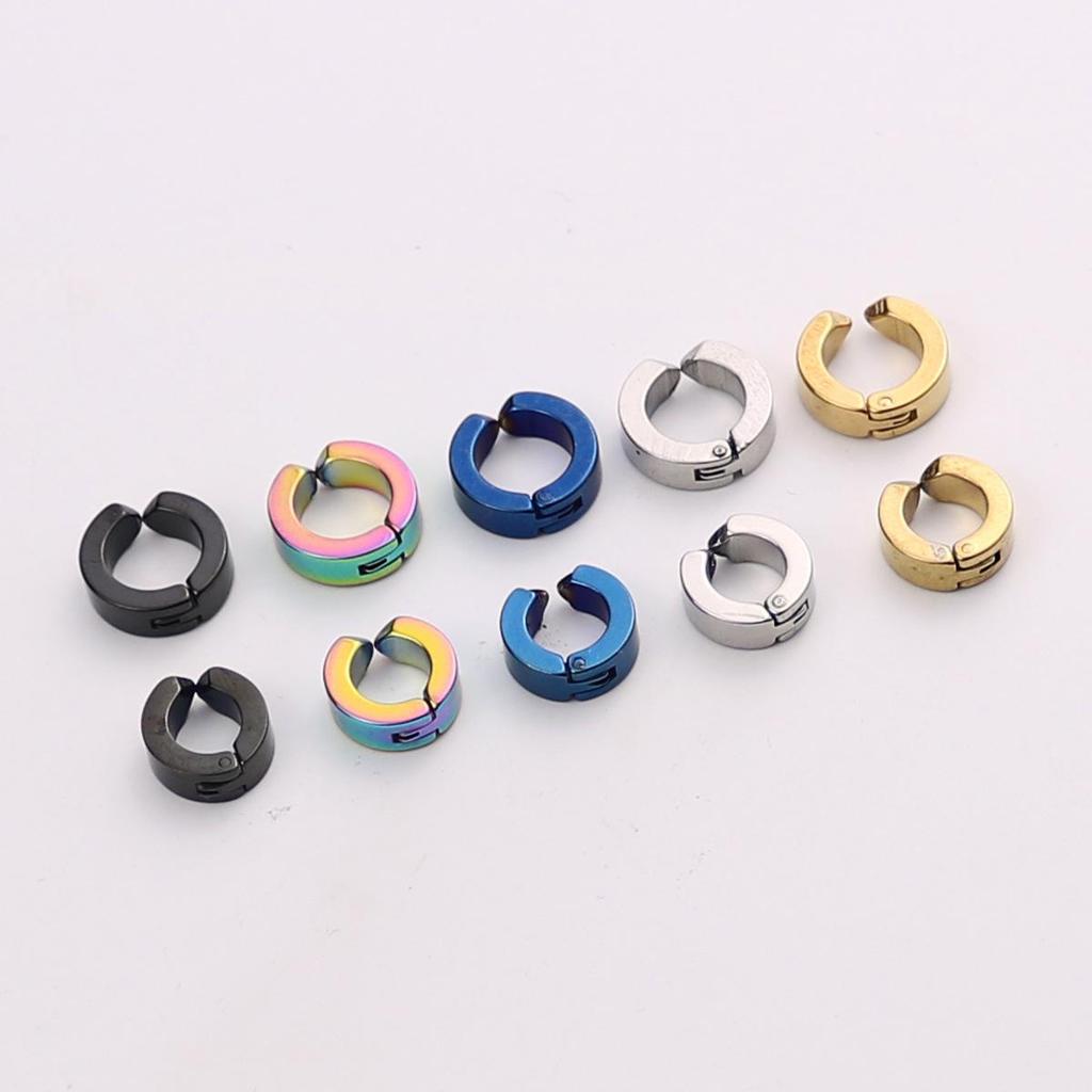 Hua Chenyu Style Men's Retro Ear Clip: No Piercing Required, Simple Fake Earrings Cuff