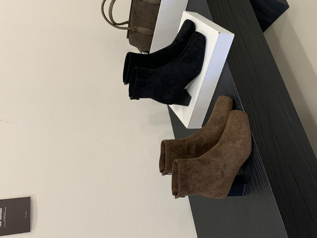 2025 autumn and winter retro suede round head thick heel thin boots women's autumn and winter European and American commuter short boots