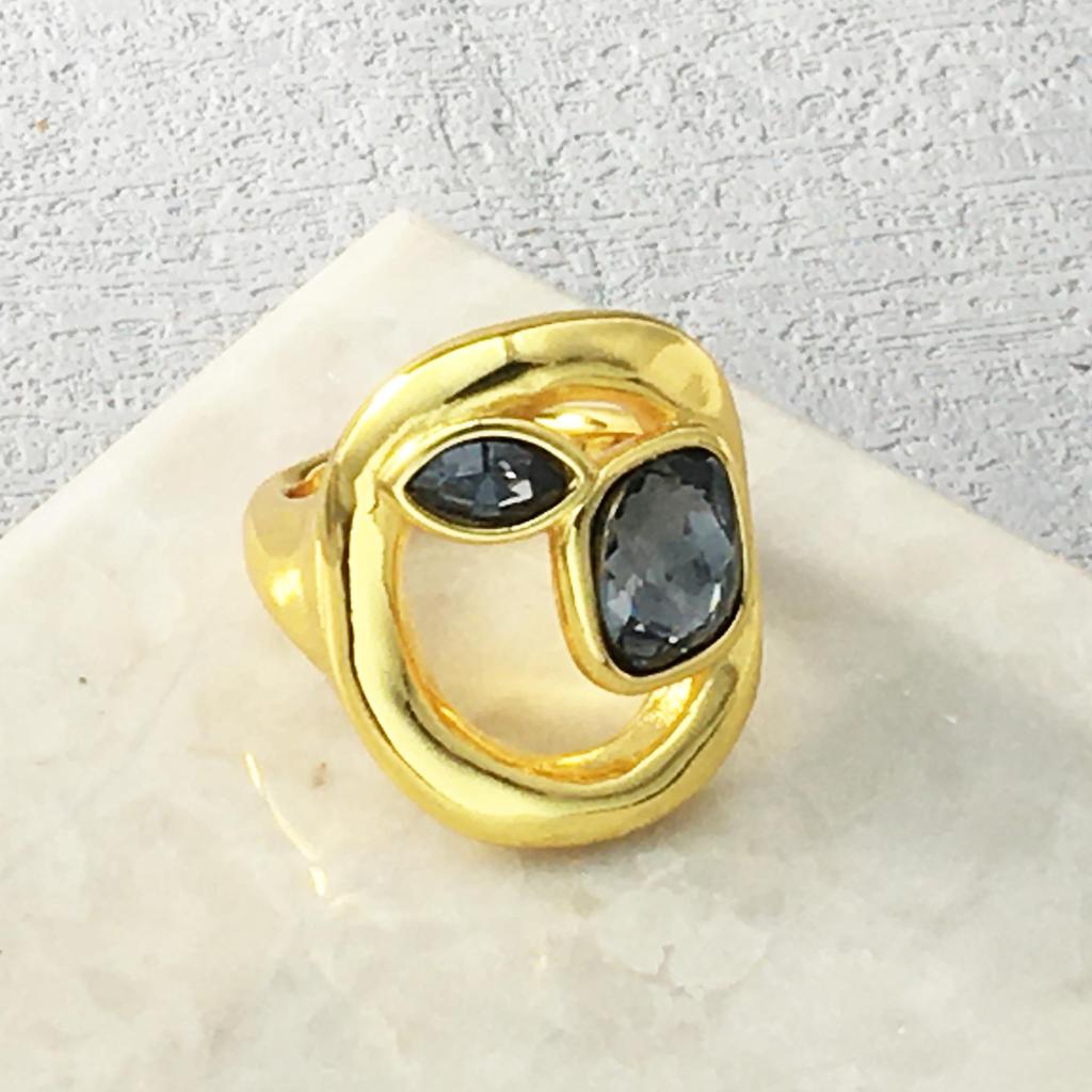 Spain UNOde50 Irregular Crystal Ring: Niche Design with Trendy Personality