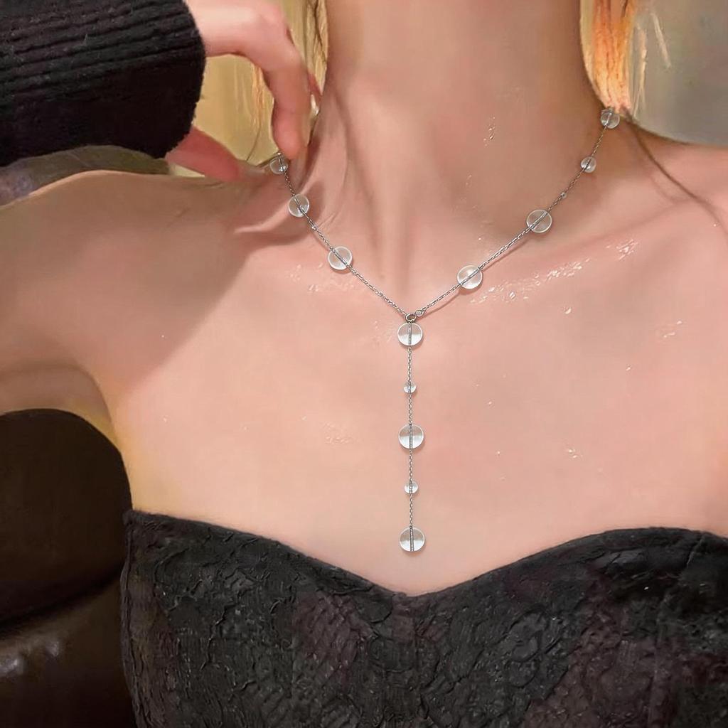 Elegant Crystal Glass Bead Clavicle Necklace - Simple, Fashionable, and Versatile European & American Style.