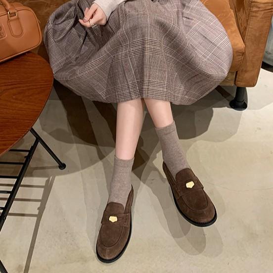 Sheepskin small gold coins flat-bottomed retro loafers women's genuine leather matte one-pedal lazy with skirt British small leather shoes