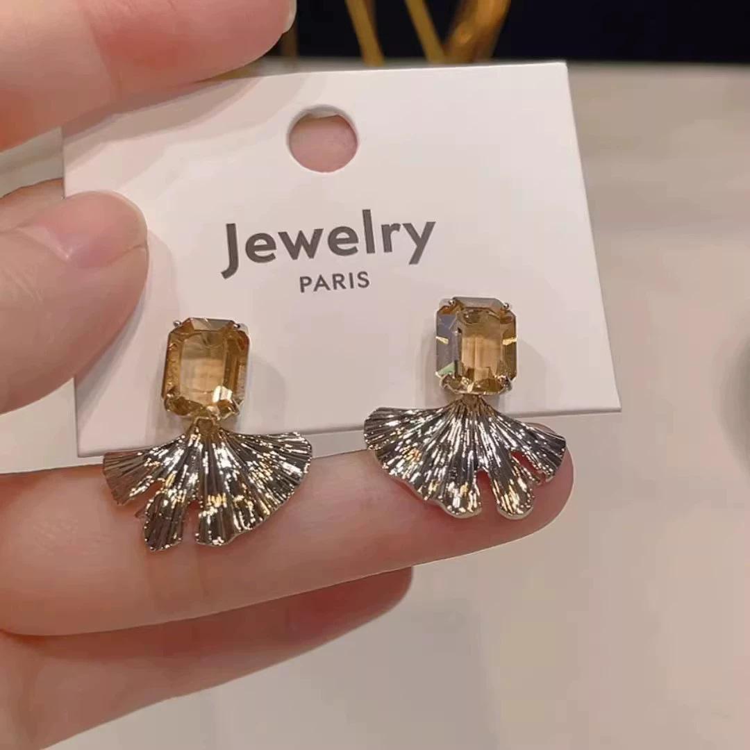 French Elegant Rhinestone Ginkgo Biloba Pendant Earrings 2026 New Design Earrings Earrings