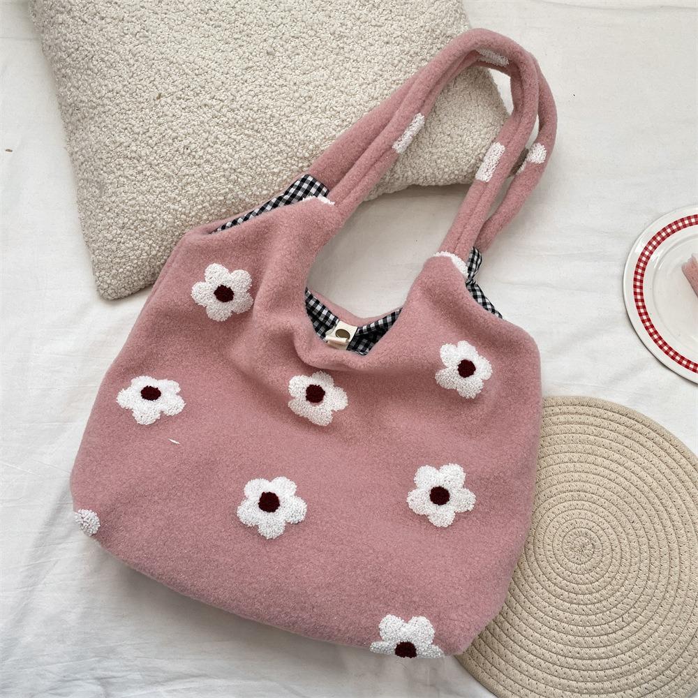 Cusual Embroidery Flower Tote Bag Large Capacity Fluffy Shoulder Bag Plush Underarm Bag Travel