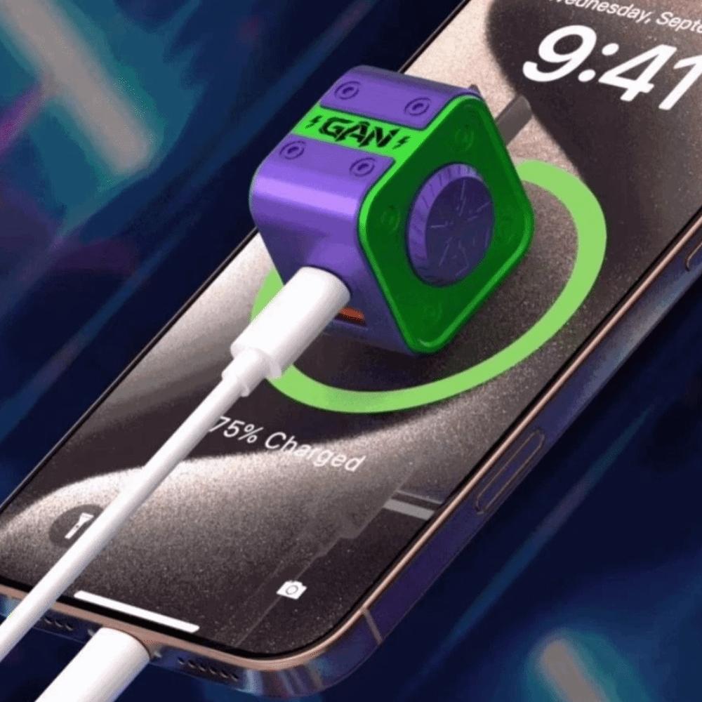 30W Power GaN Gyroscope Charger Dual Ports Fidget Spinner Charger 30W GaN Fast Charger Travel Use