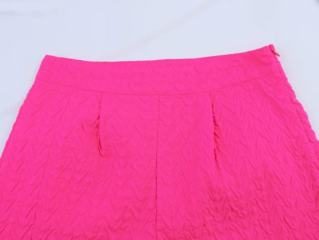 2025 Summer Women's European & American Style V-Neck Textured Vest Top & Shorts Set