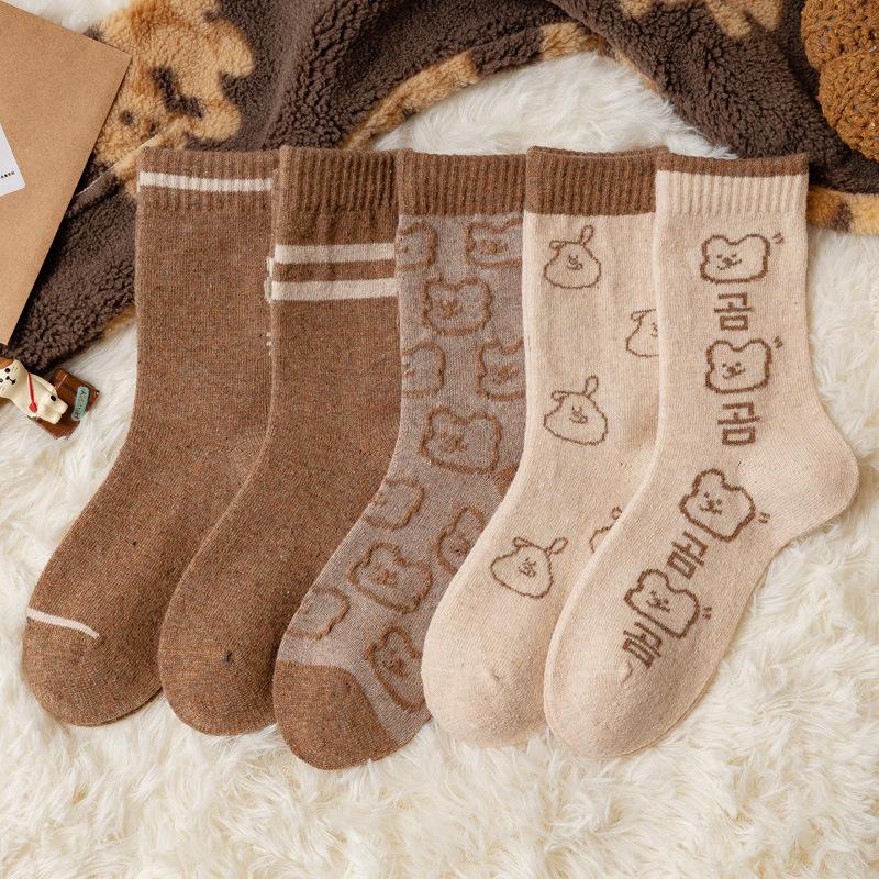 5/10 Pairs Comfortable Casual Winter Thickened Warm Socks for Women Mid Calf Cute Yellow and Green Looped Socks Home Use Long Wool Socks