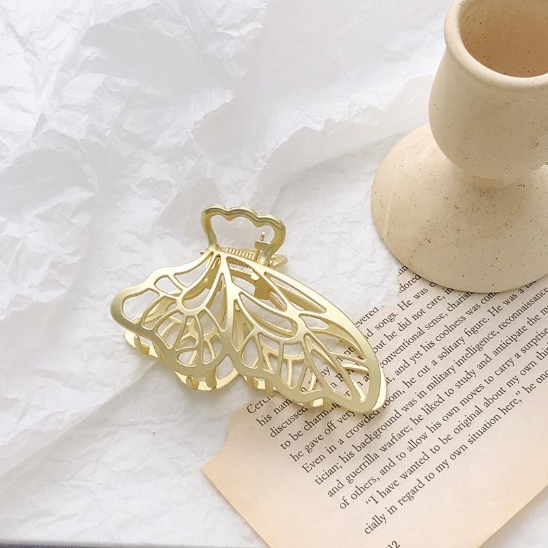 Women Fashion Gold Hollow Geometric Hair Claw Retro Hair Clips Barrette Hair Crab Hair Clips Headband Hairpin Hair Accessories