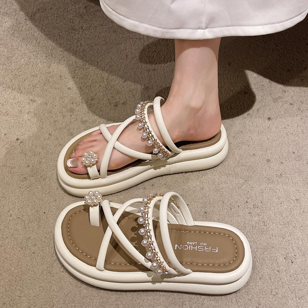 Fairy wind cover toe cool slippers female outer wear 2025 summer new round head two wear pearl muffin platform sandals