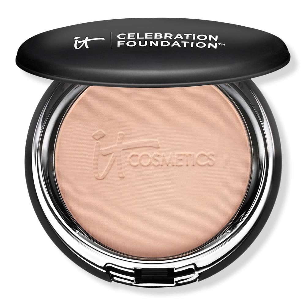 

IT Cosmetics Celebration Пудра с полным покрытием 0,3 унции