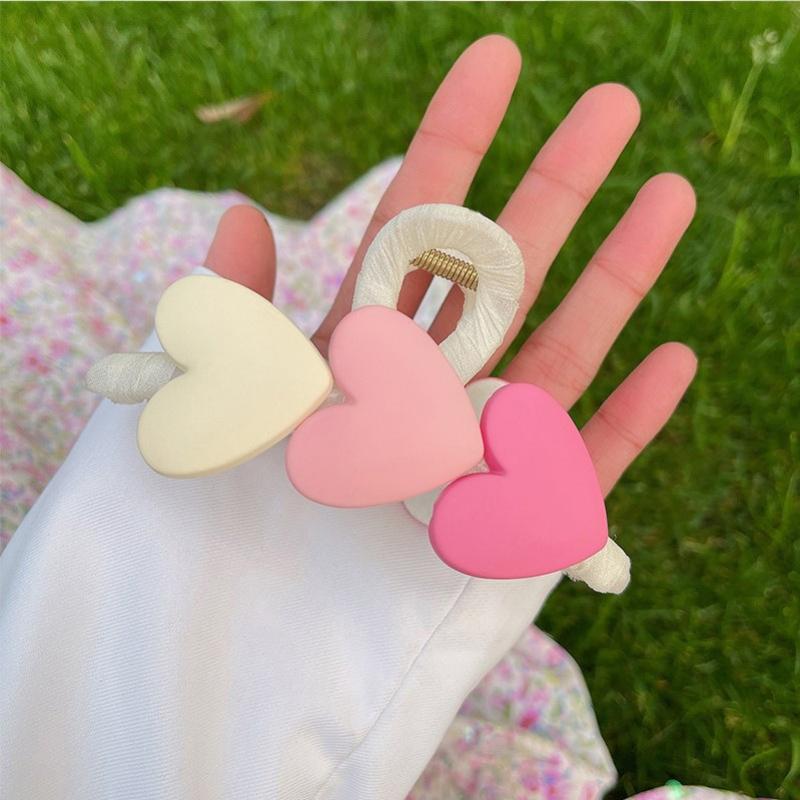 Simple Gradient Heart Hair Clip, Elegant and Versatile Hair Clip for The Back of The Head, Summer Trendy Shark Clip, Large Size