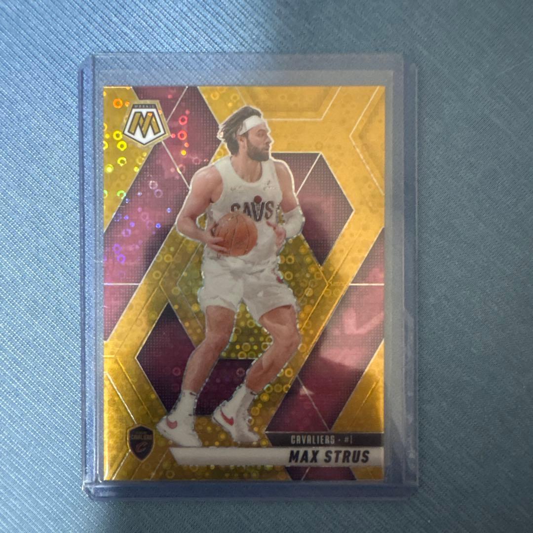 Used Max Strus 2024-25 Panini Mosaic 09/10