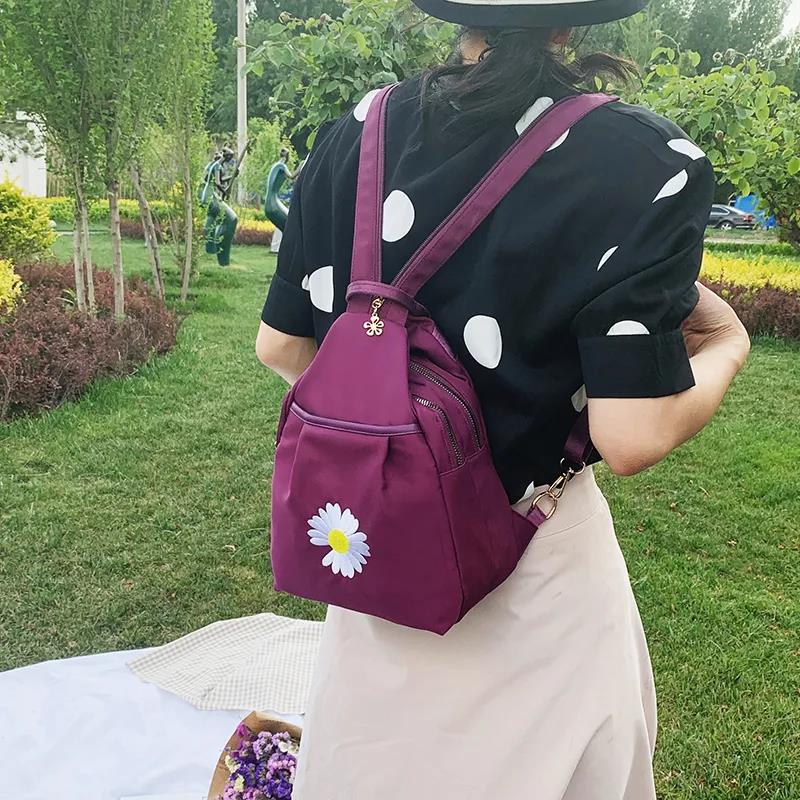 Women Solid Color Zipper Backpack Anti-theft Single Shoulder Bag Versatile Messenger Bag Daisy Embroidery Holiday Backpack