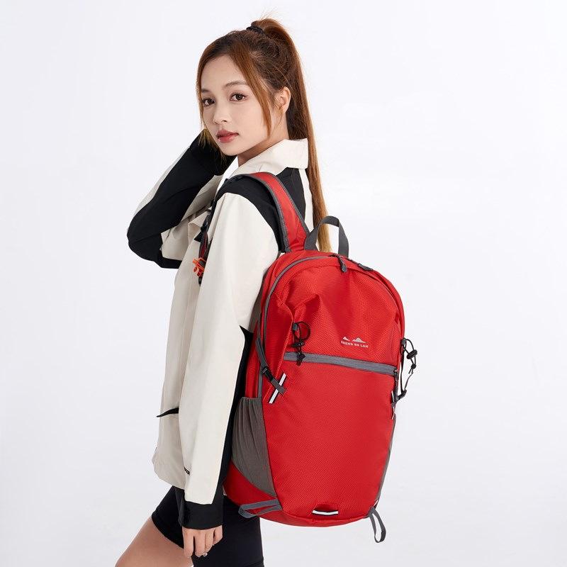 Outdoor mountaineering bag men and women large capacity backpack European and American sports outdoor travel leisure backpack