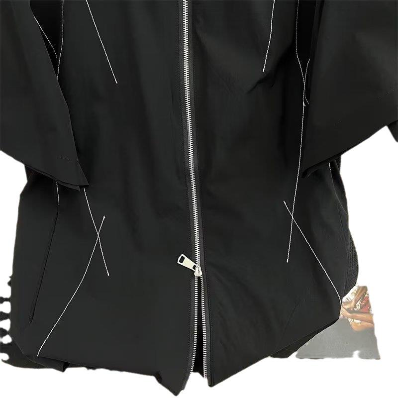 2023 Men's Trendy Black Japanese-Style Five-Point Sleeve Zipper Shirt