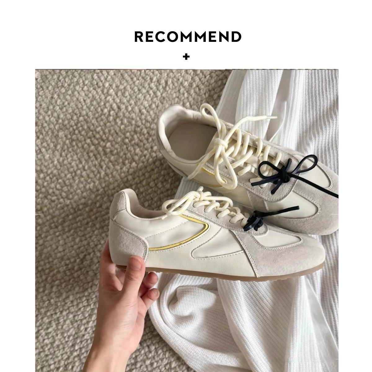 

Retro blue striped German training shoes women s 2025 early autumn Forrest Gump shoes versatile breathable ballet sports and leisure white shoes 40