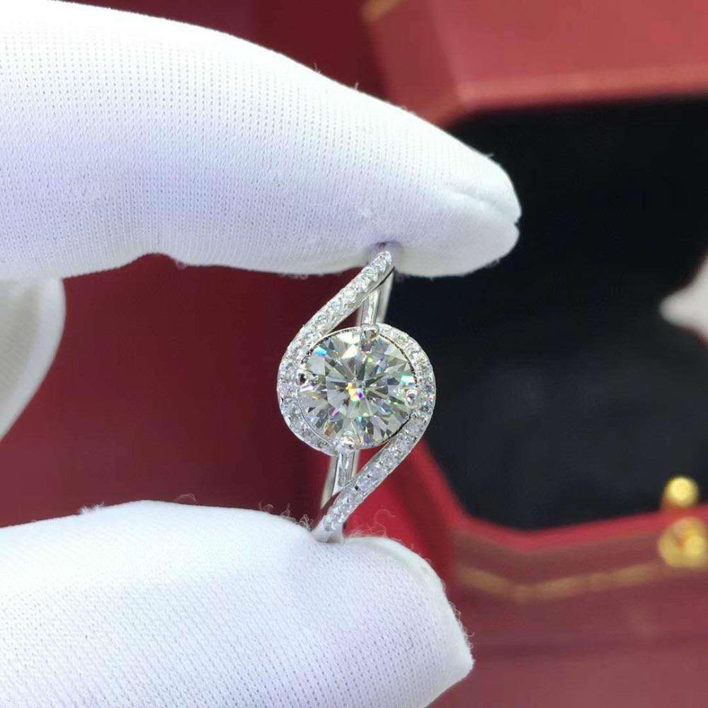 

Plated PT950 High Carbon Diamond Ring Synthetic Moissanite Angel Eye Ring for Women Elegant Jewelry Gift adjustable
