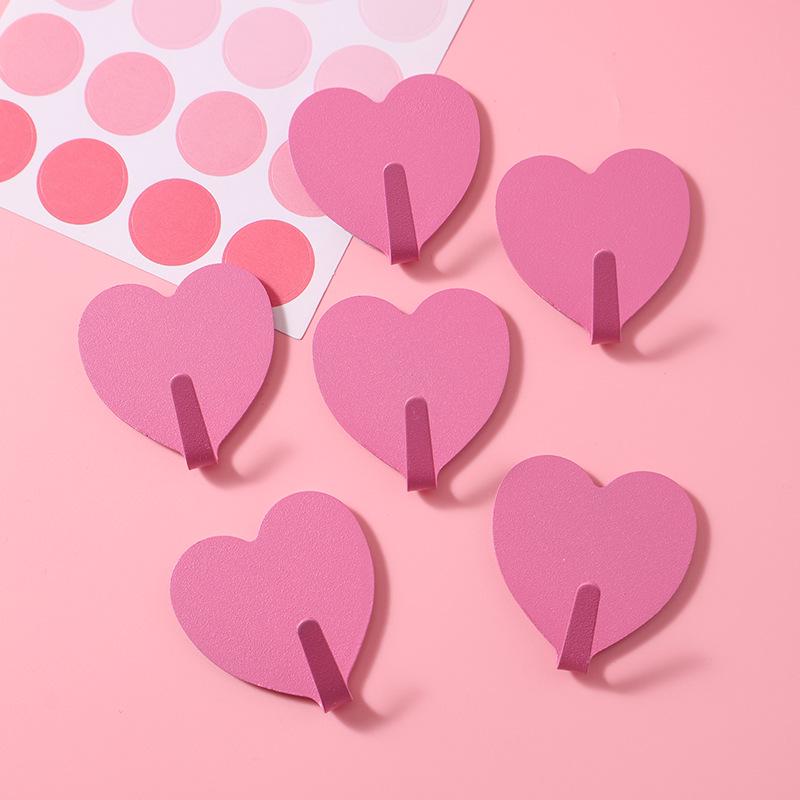 Heart-Shaped No-Drill Adhesive Hook for Kitchen, Bathroom, Door, Clothes, and Hat - Multi-functional and Seamless