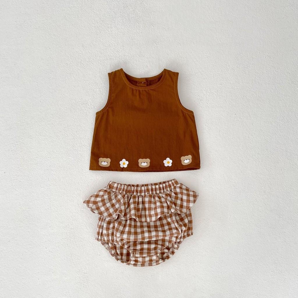 Adorable Baby Outfit Set With Bear Print Sleeveless Top And Ruffled Triangle Shorts For Boys And Girls Perfect For Summer Ages 1 To 3