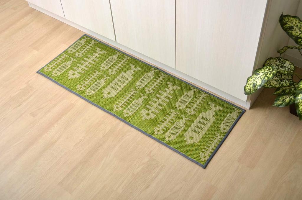 IKEHIKO Igusa Tatami Mat, Igusa Kitchen Mat, Fish Design, Approx. 60 x 240cm, Green, Made with Japanese Igusa Grass, Non-Slip, Simple Design #8240270