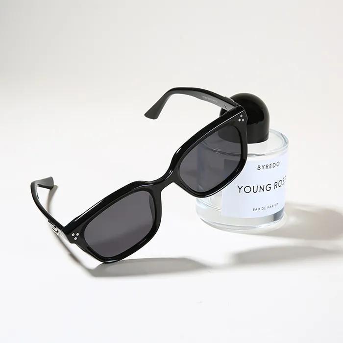 Neo Retro 5307 Sunglasses BLACK