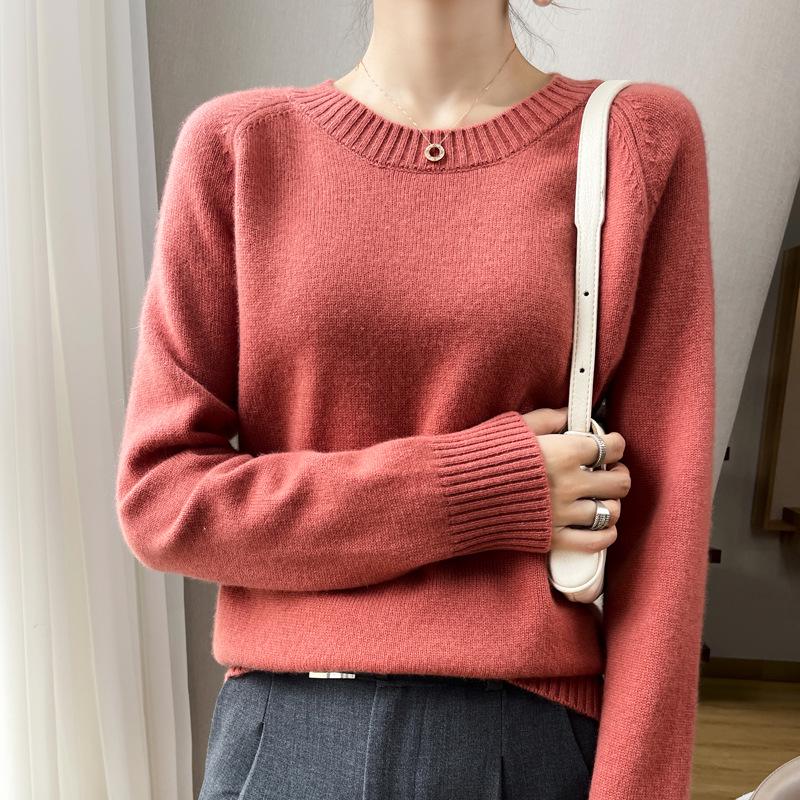 Women's 2024 Autumn/Winter Cashmere Pullover: Round Neck, Raglan Sleeve, Loose Fit, Long Sleeve Sweater.