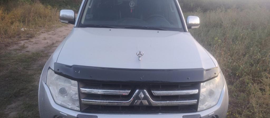 Hood Deflector (EuroCap) for Mitsubishi Pajero Wagon IV