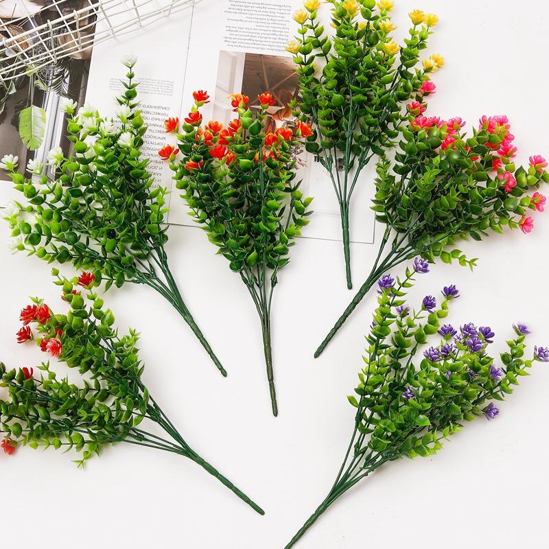 

3pcs Eucalyptus Artificial Flower 7-head Rose Office Home Decor Fake Flowers Plant Desktop Festival Christmas Wedding Decoration 3pcs