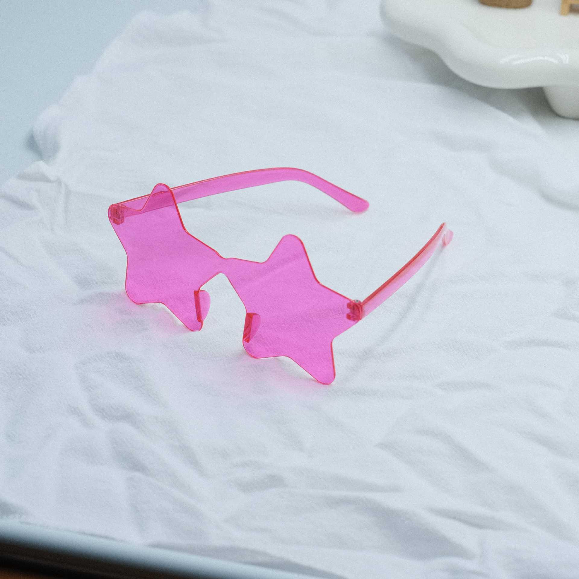 

New Trendy Frameless Star and Heart Sunglasses for Parties and Beach Five-Pointed Star