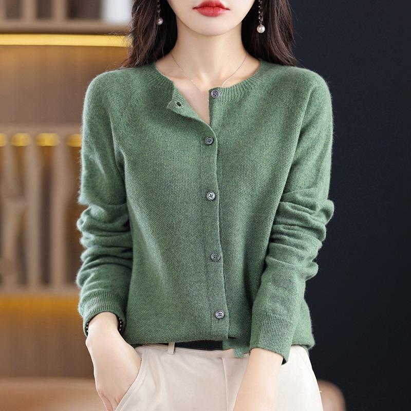 High-Grade Knit Sweater Crewneck Cardigan Coat Autumn and Winter Middle-Aged and Elderly Women's Fashion