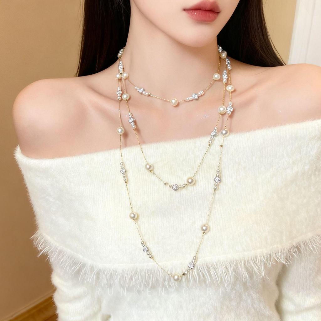 Y2K Gothic Style Black Beaded Cross Necklace & Cool Girl Sweatshirt Accessory