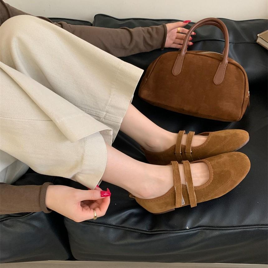 Retro Mary Jane shoes women's 2025 new Korean version comfortable simple versatile Velcro flat single shoes women's shoes