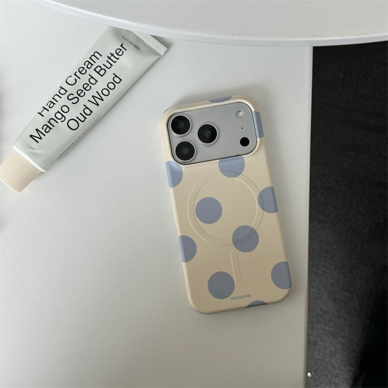 

Soft Beige Gray Polka Dot For MagSafe Case With 3D Teddy Bear Pearl Pop Socket For iPhone 15 16 17 Pro Max INS Kawaii Shockproof For iPhone 17ProMax