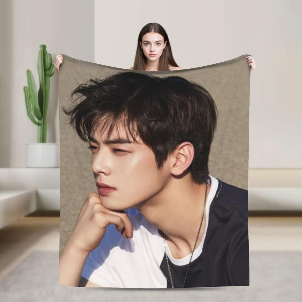 Cha Eun-woo Blankets  Warm Street Trend Plush Throw Blanket For Bedroom Picnic Flannel Bedspread Bed Cover