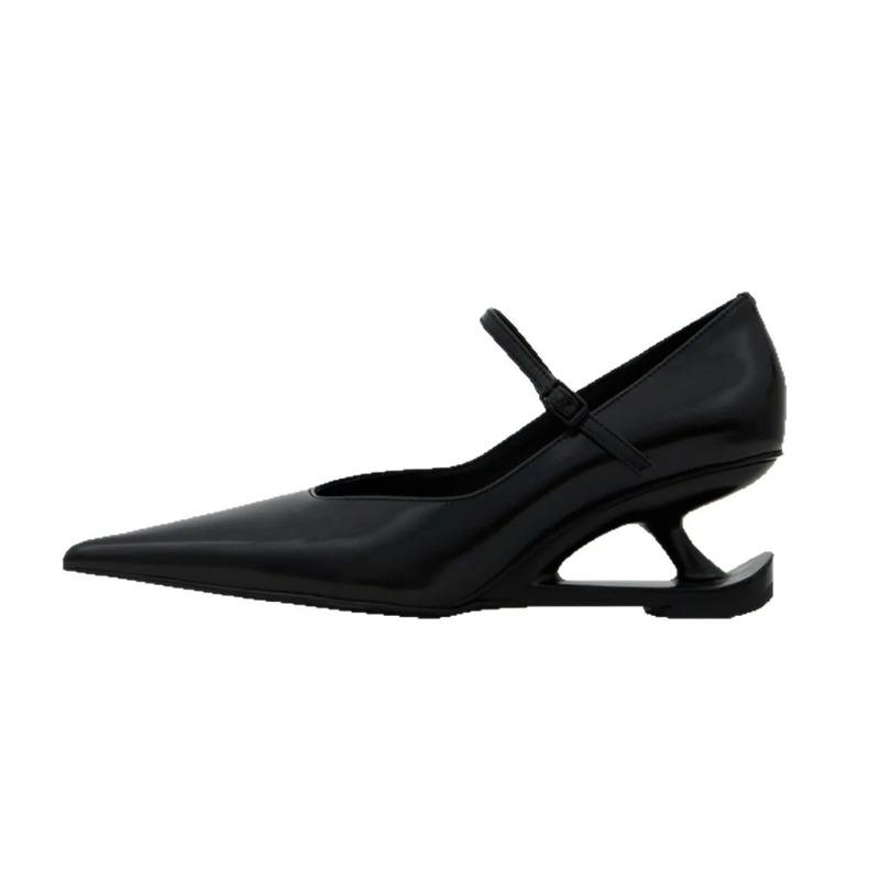 Fashion Red Heel Women's Mary Jane Shoes 2025 New Pointed Toe Style Buckle Leather Shoes Black Fashion Party Casual Shoes