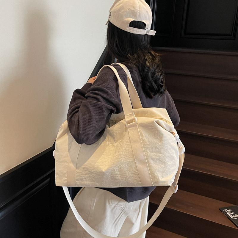 New Korean version fashion sports fitness bag large capacity leisure travel storage bag light portable swimming training bag