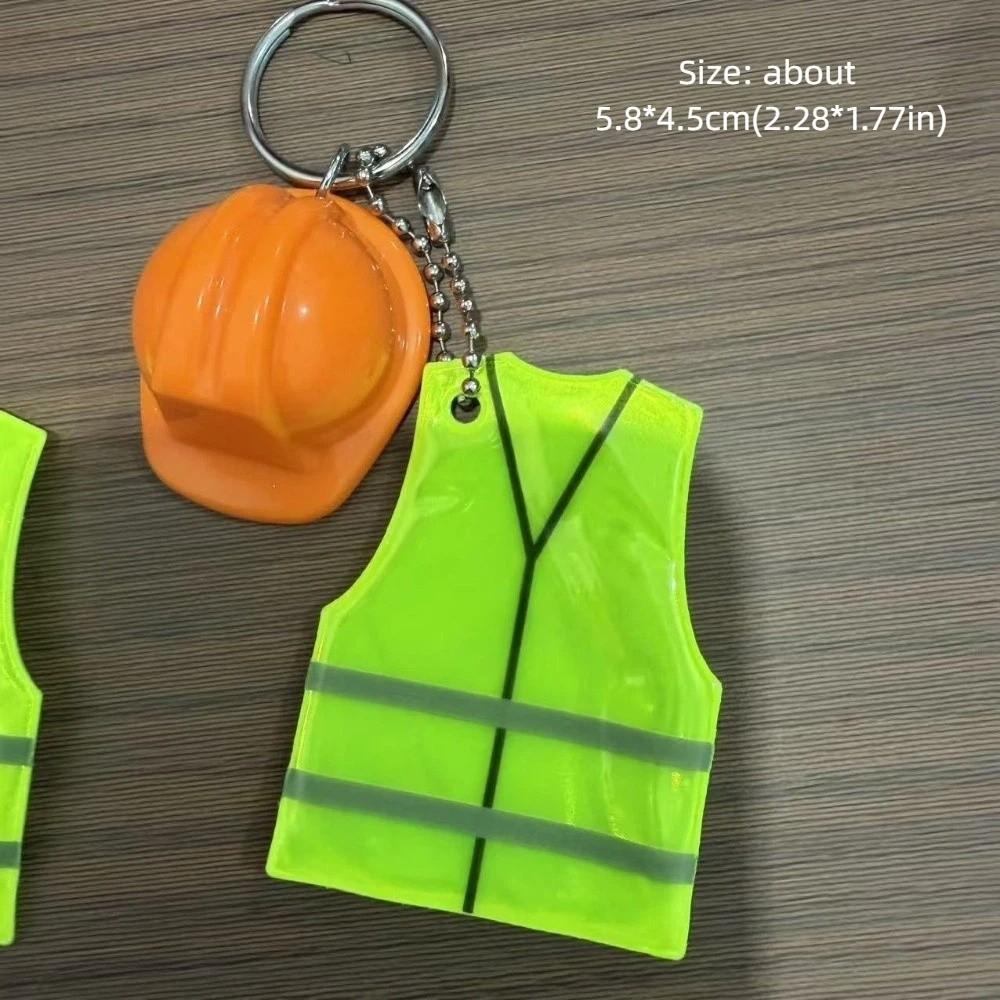 Reflective Design Reflective Keychain Safety Pendant Keychain  Backpack Accessories