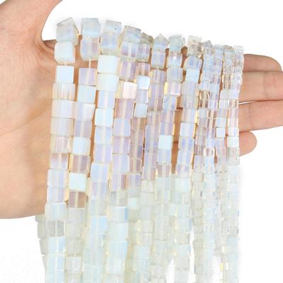 4 6 8mm Perline quadrate naturali Perline di pietra cubica sciolta opale bianco per creazione di gioielli Bracciale fai da te da 15 pollici