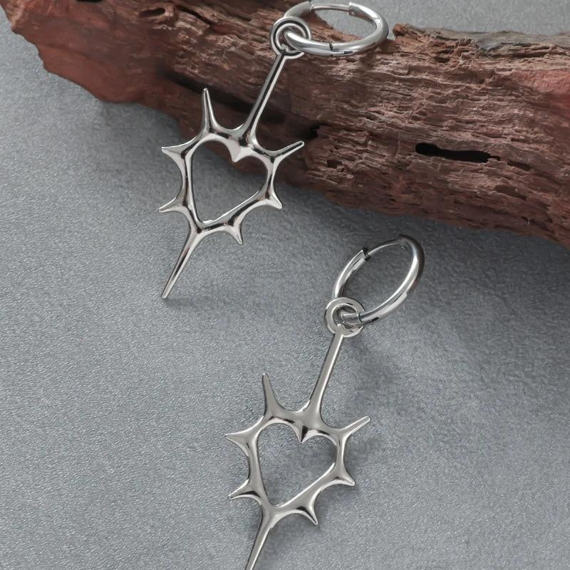 2pcs Punk Rock Hollow Thorns Love Heart Pendant Hoop Earrings for Women Men, Lover Fashion Cool Rivets Spike Earings Jewelry