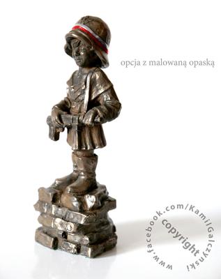 Malý povstalec - socha, figurka pokrytá bronzem, vyrobená polským umělcem, značka