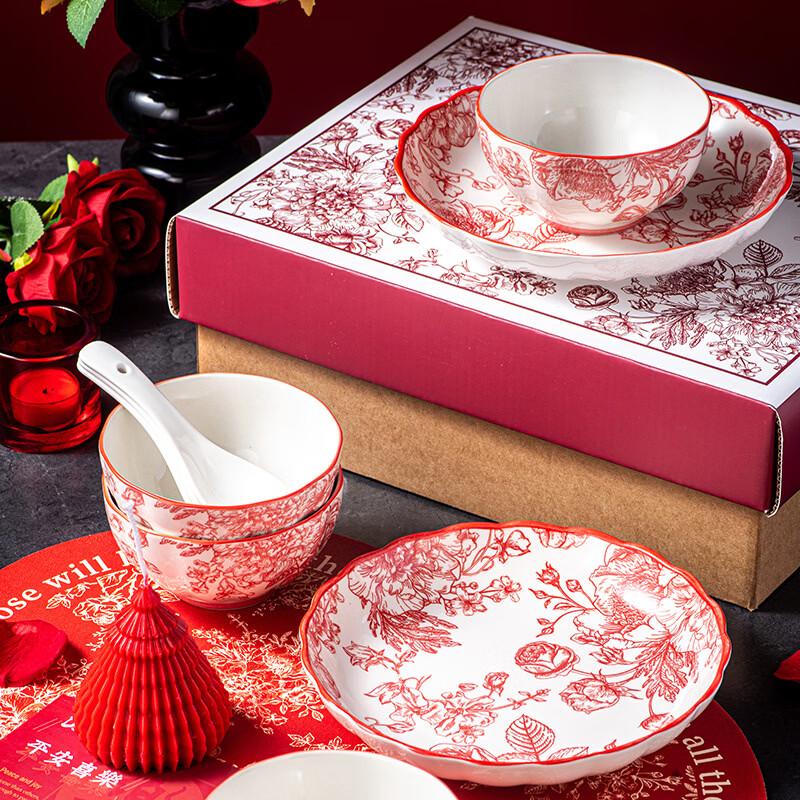 Romantic Rose Ceramic Dinnerware Gift Set
