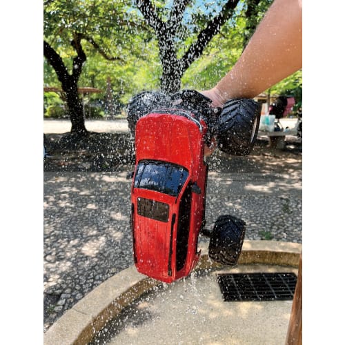 Happinet 1/16 Scale R/C Giga Splash Toyota Land Cruiser GR SPORT (Ages 6 and Up)