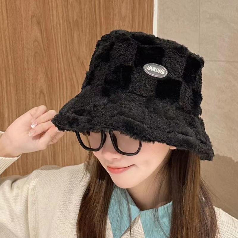 1pcThe New Pot Hat Is A Versatile Choice for Women In Autumn and Winter.It Features A Warm Sheepskin Fisherman Hat A Fashionable