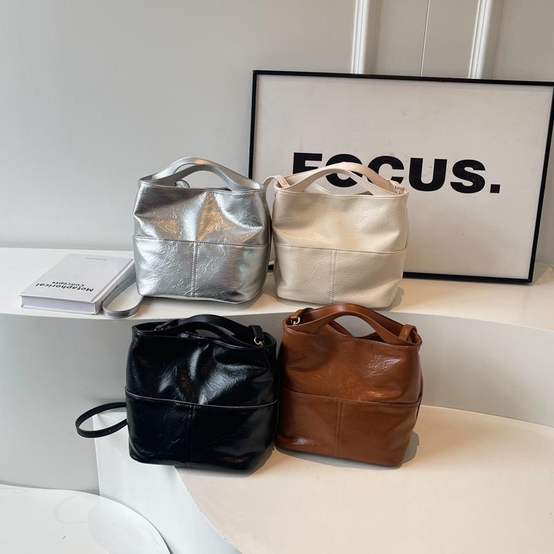 Simple Monochromatic PU Handbags for Women Large Capacity Versatile Fashionable Pendular Shoulder Bags