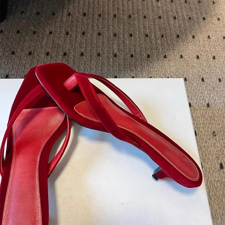 Cowhide Version~ French Red Leather Cat and Flip-flops for Women's Summer Wear Pinching Feet, Small Sandals, High-heeled Slippers, Half Towels